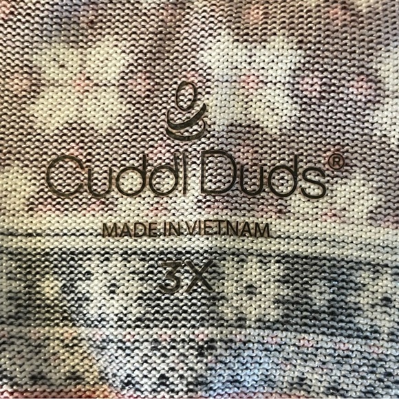 Cuddl Duds Pajama Set - Red and Cream - Picture 5 of 11